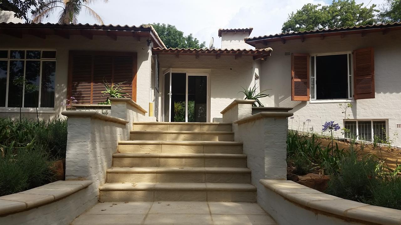 Amberhall Guesthouse Johannesburg Eksteriør billede